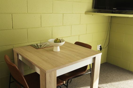 Cacti Unit - dining table
